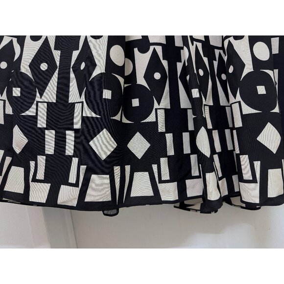 Akris Kaleidoscope Print Maxi Dress Pleated Black White Geometric Wool Silk 6 - Picture 16 of 16